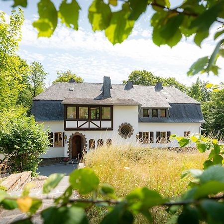 Landhaus Karbach Komplett Oder Einzelne Wohneinheiten Villa Inkl Sauna Bzw Waldhaeuschen Hirten Extérieur photo