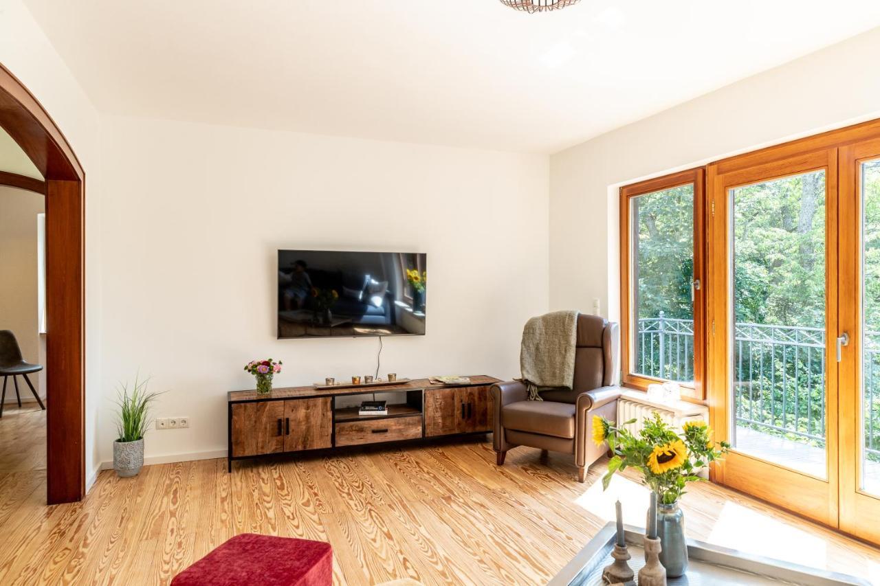 Landhaus Karbach Komplett Oder Einzelne Wohneinheiten Villa Inkl Sauna Bzw Waldhaeuschen Hirten Extérieur photo